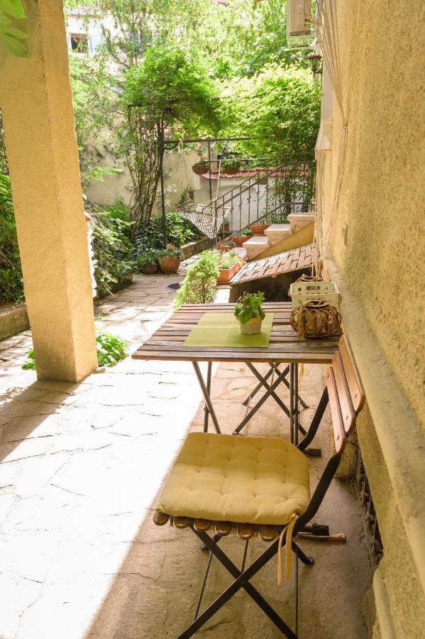 Tomovi Home - Three Bedrooms City Center Plovdiv Esterno foto