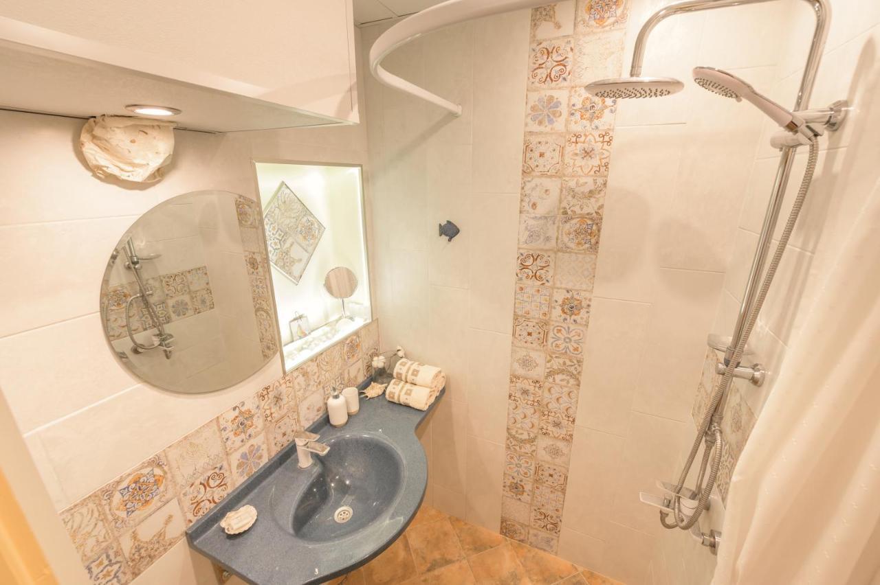 Tomovi Home - Three Bedrooms City Center Plovdiv Esterno foto